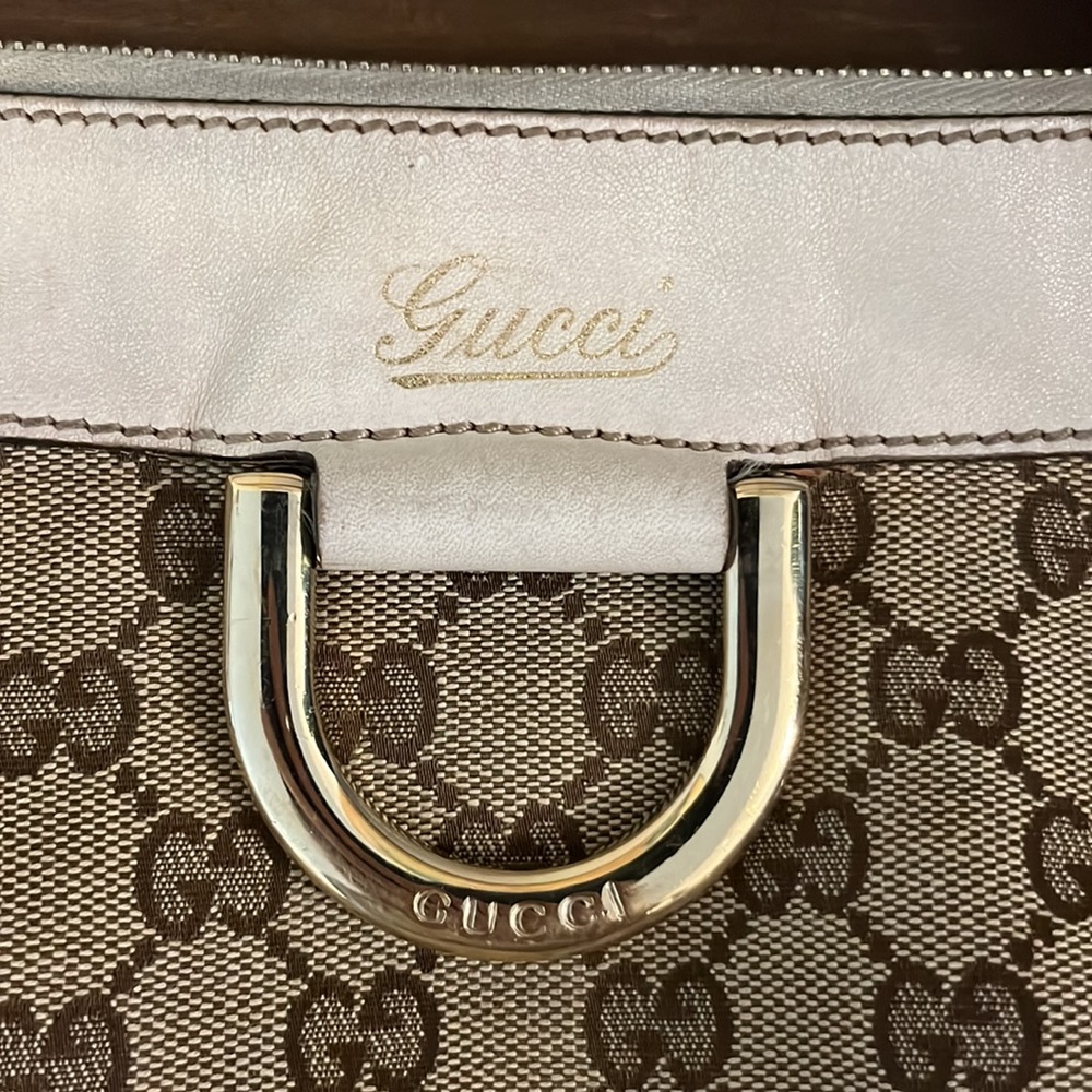 GUCCI Gg Canvas Beige Shoulder Bag - Picture 3 of 17